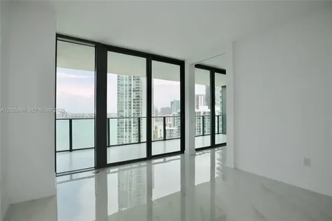 650 NE 32 Miami FL 33137