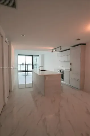 650 NE 32 Miami FL 33137