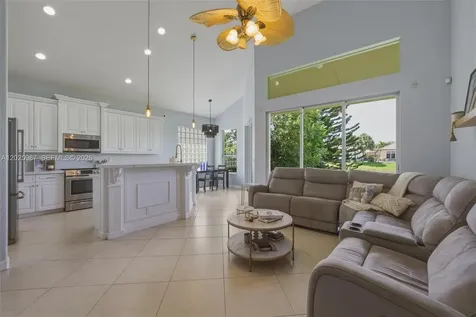 12210 NW 77th Manor Parkland FL 33076