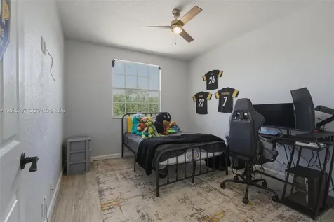 12210 NW 77th Manor Parkland FL 33076