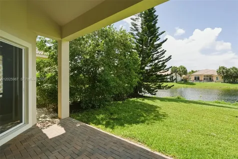 12210 NW 77th Manor Parkland FL 33076