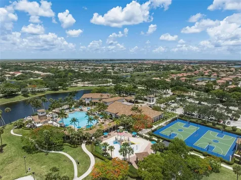 12210 NW 77th Manor Parkland FL 33076