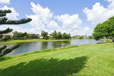 12210 NW 77th Manor Parkland FL 33076