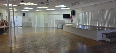 2999 NW 48th Avenue Lauderdale Lakes FL 33313