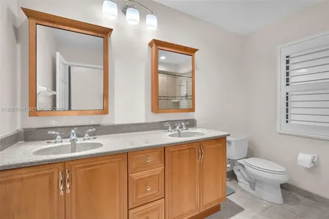 5143 NW 42nd Terrace Coconut Creek FL 33073