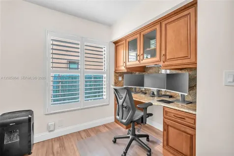 5143 NW 42nd Terrace Coconut Creek FL 33073