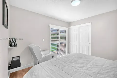 5143 NW 42nd Terrace Coconut Creek FL 33073