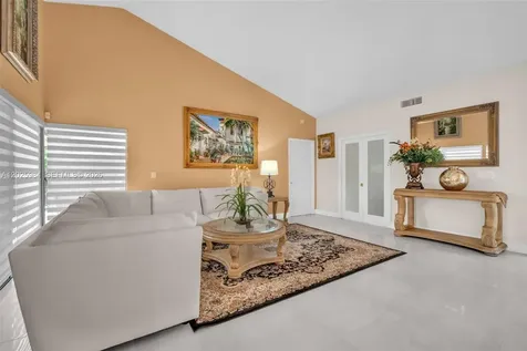 5143 NW 42nd Terrace Coconut Creek FL 33073