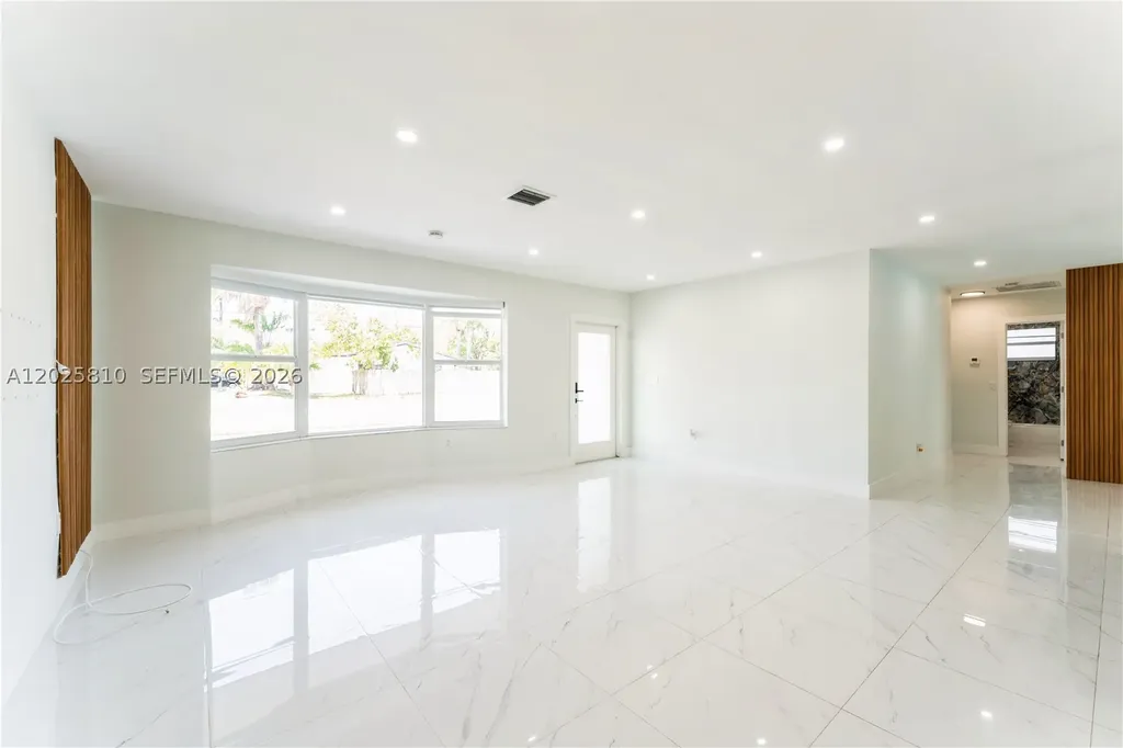 1446 Scott Street Hollywood FL 33020