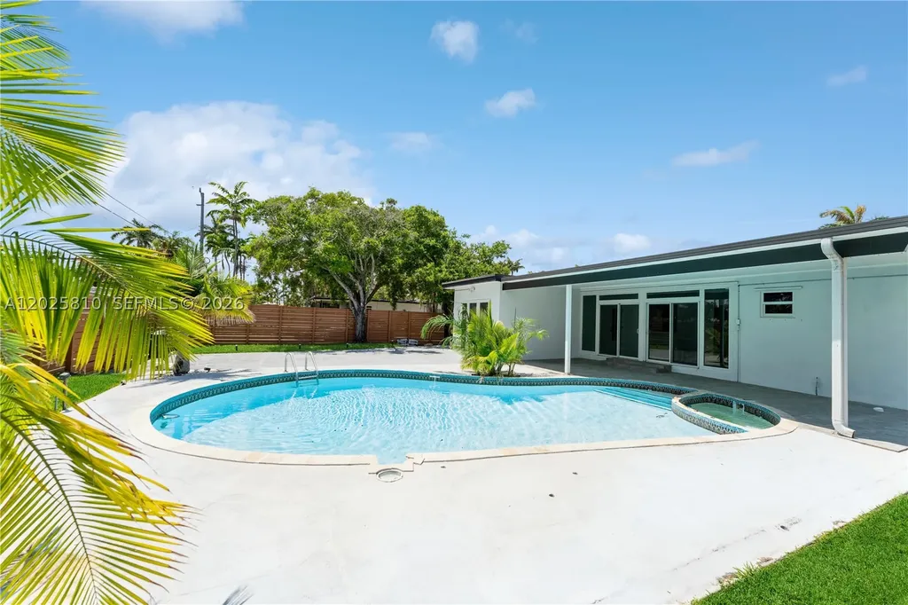 1446 Scott Street Hollywood FL 33020