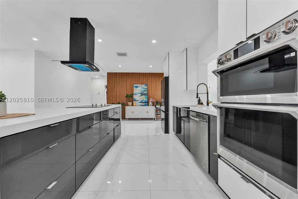 1446 Scott Street Hollywood FL 33020