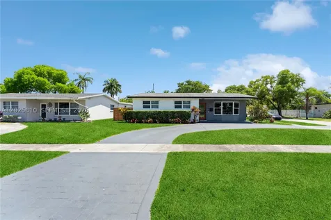 1446 Scott Street Hollywood FL 33020