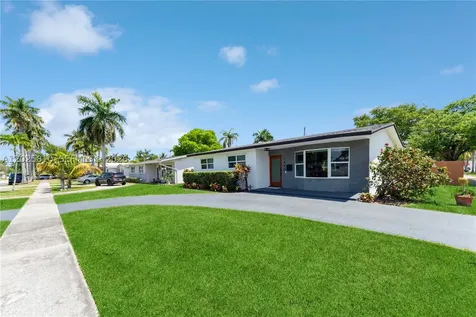 1446 Scott Street Hollywood FL 33020
