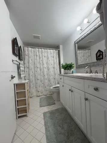 1400 SW 131st Way Pembroke Pines FL 33027