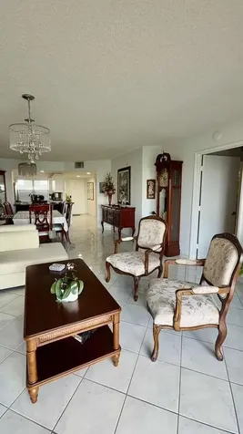 1400 SW 131st Way Pembroke Pines FL 33027