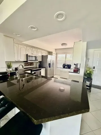 1400 SW 131st Way Pembroke Pines FL 33027