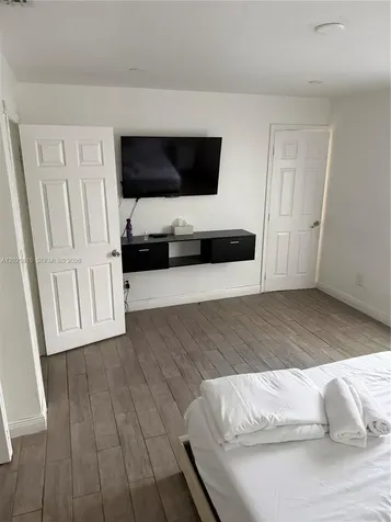 19640 Lenaire Drive Cutler Bay FL 33157