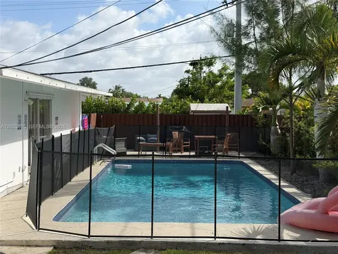 19640 Lenaire Drive Cutler Bay FL 33157