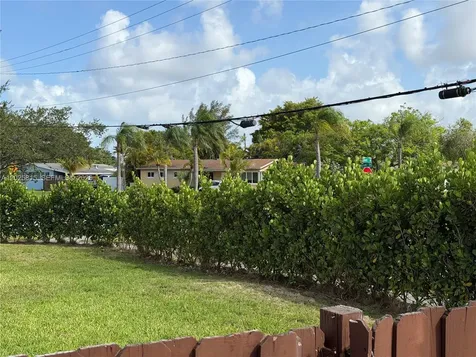 19640 Lenaire Drive Cutler Bay FL 33157