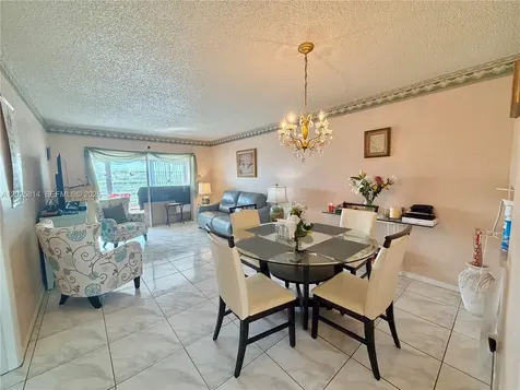 2901 NW 46th Avenue Lauderdale Lakes FL 33313