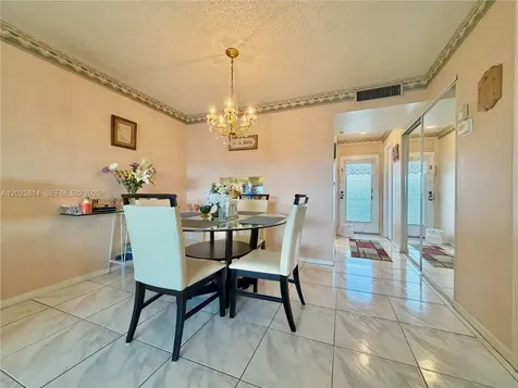 2901 NW 46th Avenue Lauderdale Lakes FL 33313