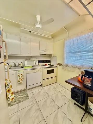 2901 NW 46th Avenue Lauderdale Lakes FL 33313