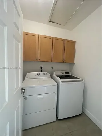 3458 NW 17th Terrace Oakland Park FL 33309