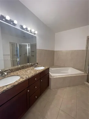 3458 NW 17th Terrace Oakland Park FL 33309