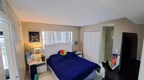 201 178th Drive Sunny Isles Beach FL 33160