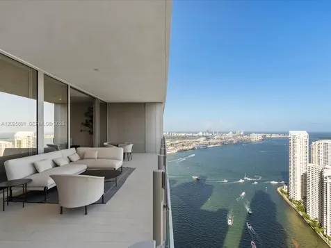 300 Biscayne Boulevard Way Miami FL 33131