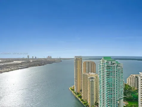 300 Biscayne Boulevard Way Miami FL 33131