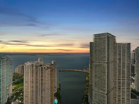 300 Biscayne Boulevard Way Miami FL 33131