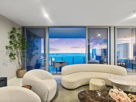 300 Biscayne Boulevard Way Miami FL 33131