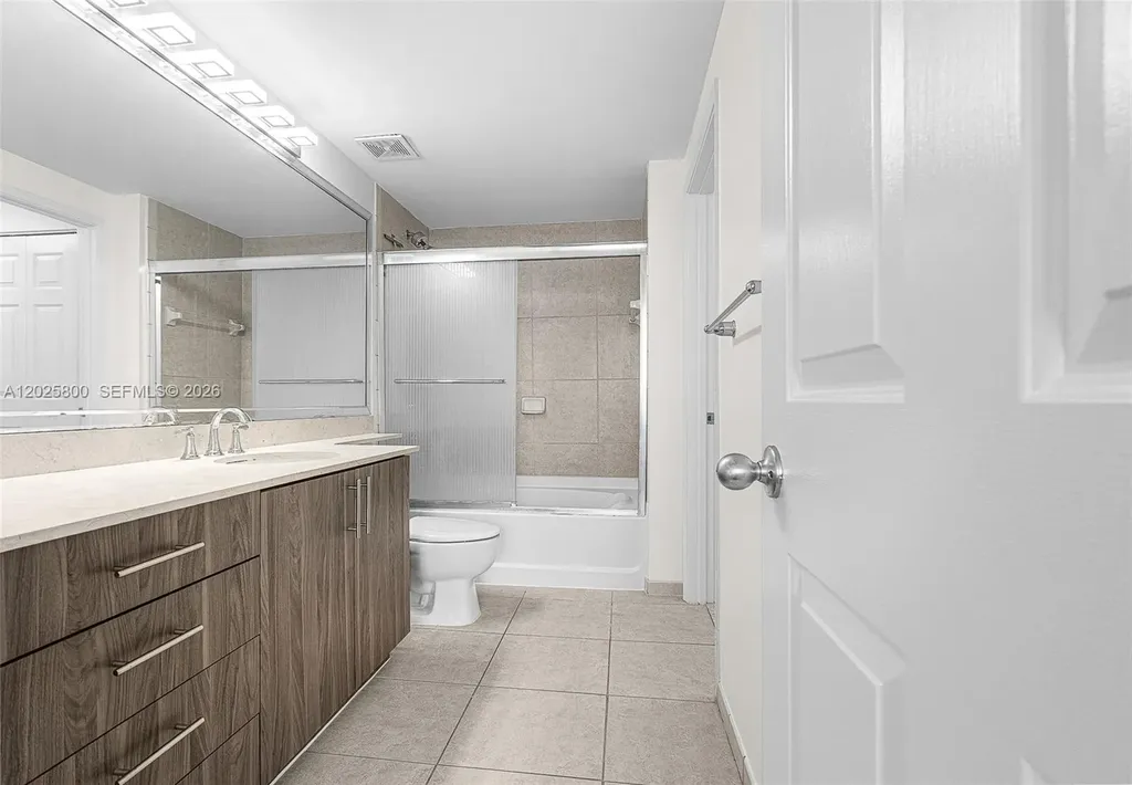 2421 NE 65th Street Fort Lauderdale FL 33308