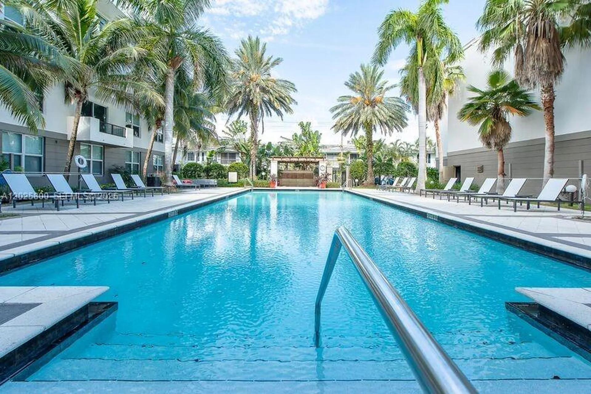 2421 NE 65th Street Fort Lauderdale FL 33308