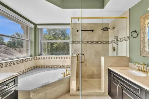 16408 Sapphire Place Weston FL 33331