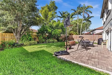 16408 Sapphire Place Weston FL 33331