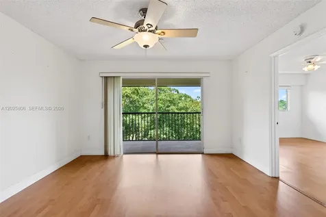 1650 SW 124th Terrace Pembroke Pines FL 33027