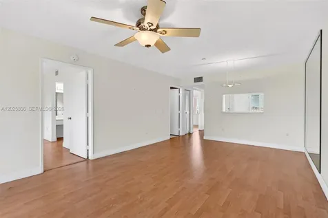 1650 SW 124th Terrace Pembroke Pines FL 33027
