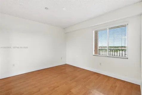 1650 SW 124th Terrace Pembroke Pines FL 33027