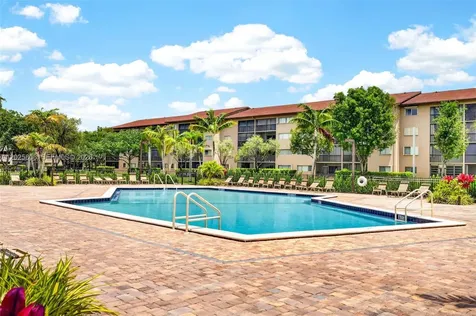 1650 SW 124th Terrace Pembroke Pines FL 33027
