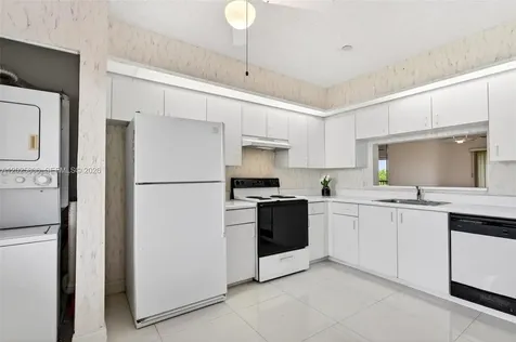1650 SW 124th Terrace Pembroke Pines FL 33027