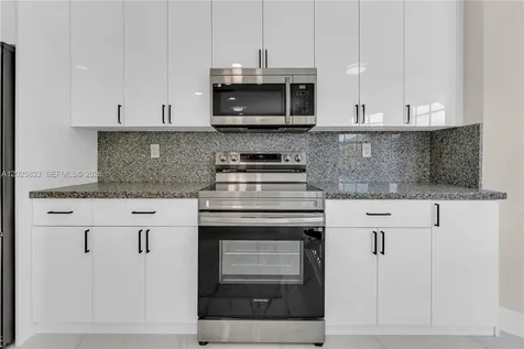 15834 SW 101st Street Miami FL 33196