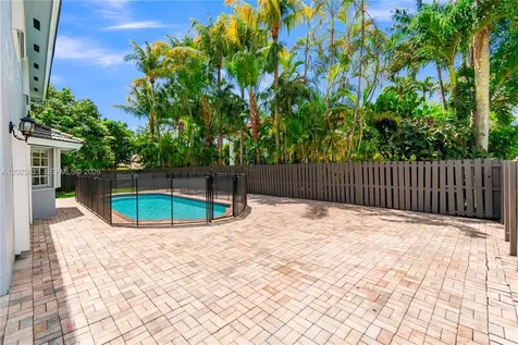 15834 SW 101st Street Miami FL 33196