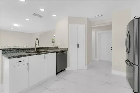 15834 SW 101st Street Miami FL 33196