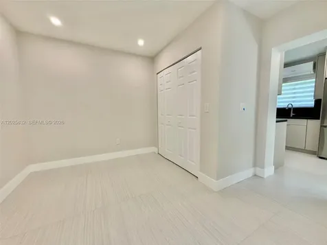 1575 NE 110 Te Miami FL 33161