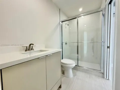 1575 NE 110 Te Miami FL 33161