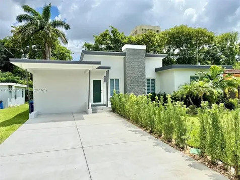 1575 NE 110 Te Miami FL 33161