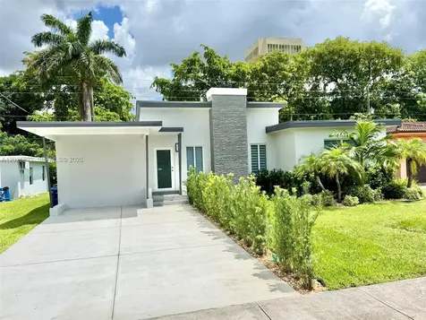 1575 NE 110 Te Miami FL 33161