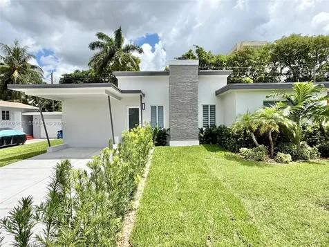 1575 NE 110 Te Miami FL 33161